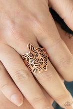 Load image into Gallery viewer, Banded butterflies  - Copper Ring

